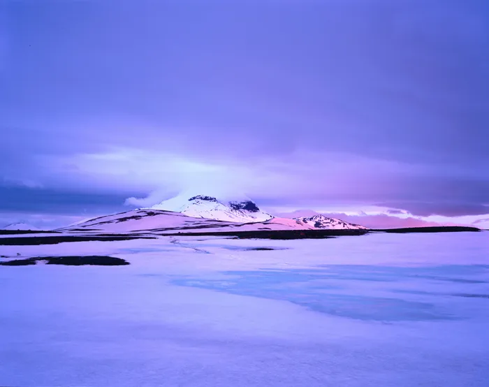 GrÃ¡bergshnjÃºkar, Islande