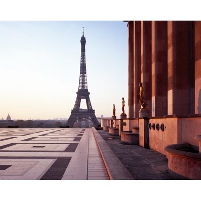 Covid-19, Tour Eiffel, Paris, France